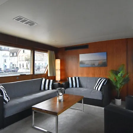 Eignerkabine Auf 22m-motoryacht بوتيل