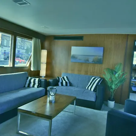 بوتيل Eignerkabine Auf 22m-motoryacht